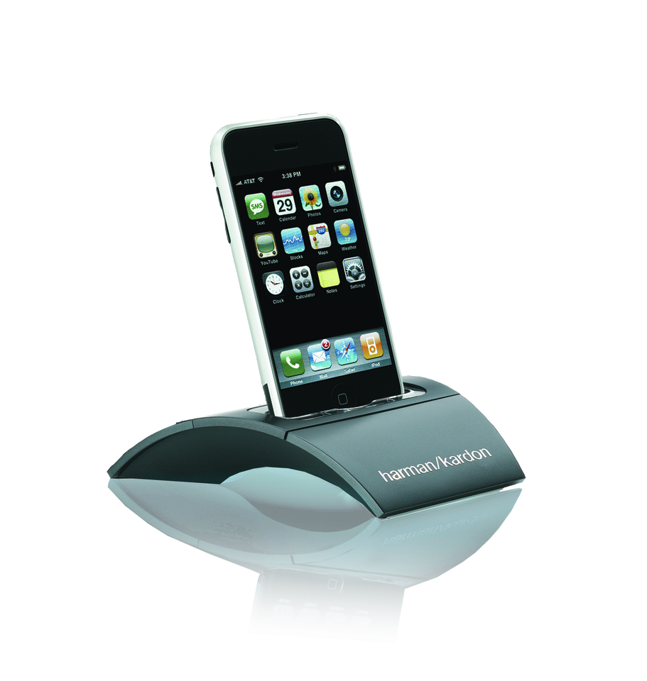 THE BRIDGE 3 - Black - Docking Station For iPod & iPhone - Hero